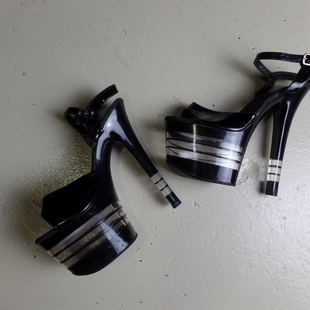 Pleaser SKY  Clear & Black Striped Platform Sandal